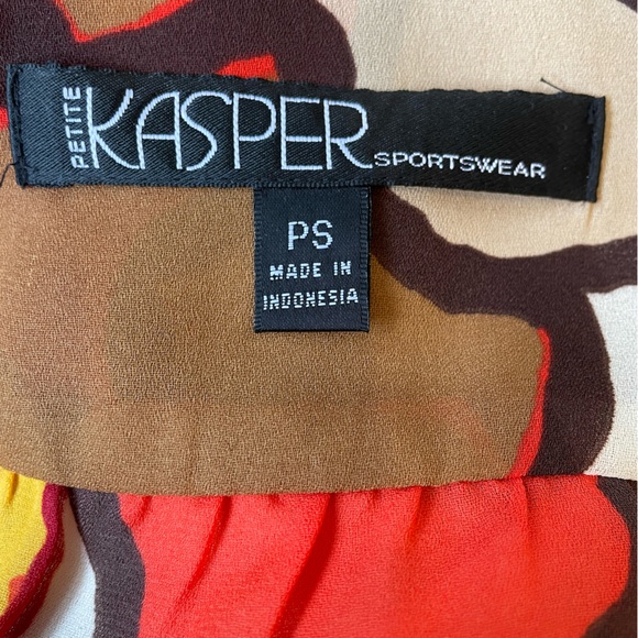 Multi color blouse. Size PS. Like new! - Picture 2 of 7